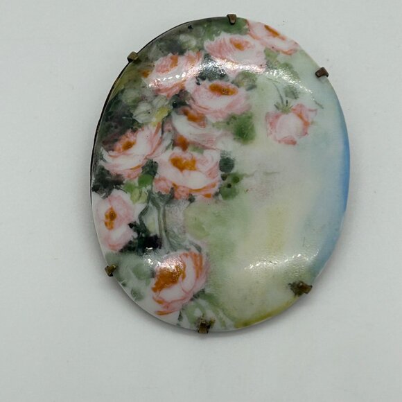 Antique Hand-Painted Porcelain Brooch With Pink Roses C-Clasp Gold-tone - Picture 10 of 16